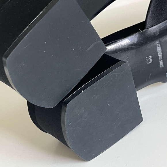 ROGER VIVIER PARIS Chips Strass Embellished Black Satin Slip On Mule Shoes 9 - Picture 6 of 15